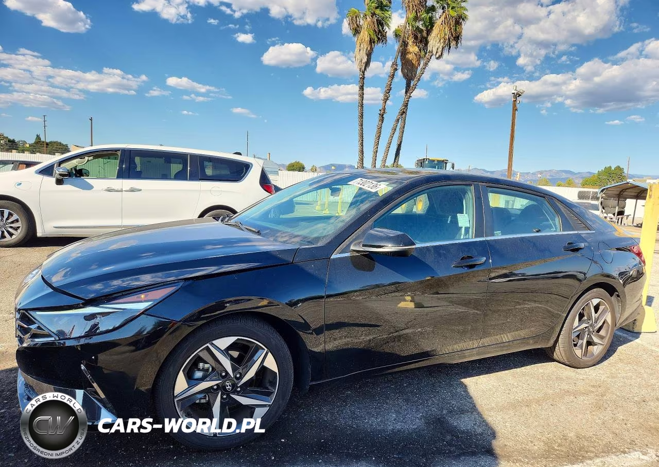 2021 Hyundai Elantra Sel