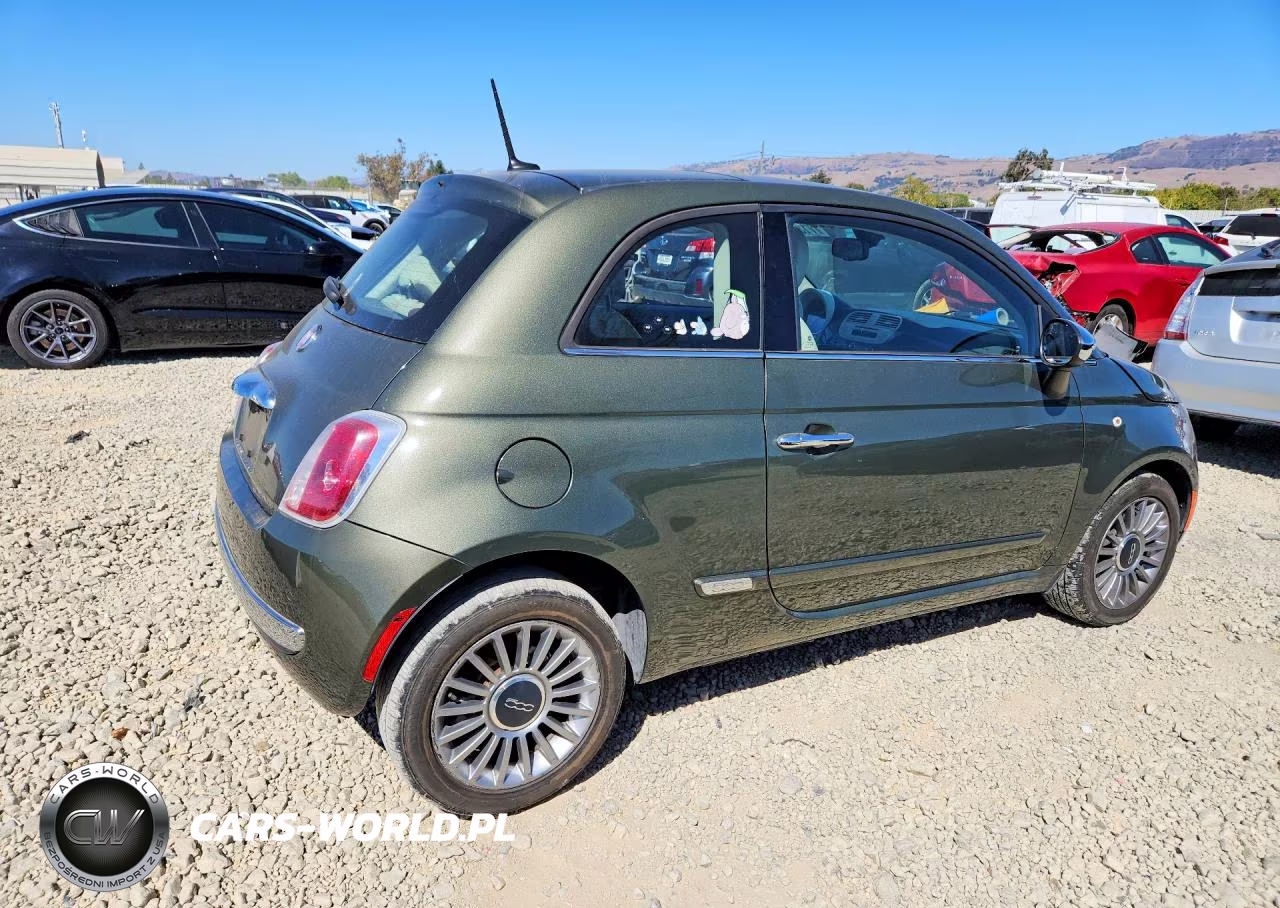 2013 Fiat 500 Lounge VIN:3C3CFFCR1DT639297 - 3