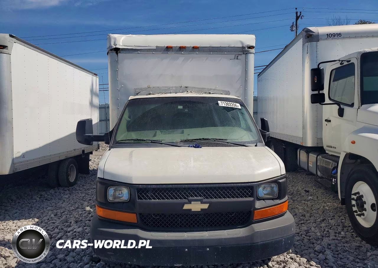 2014 Chevrolet Express Box Truck VIN:1GB3G4BG5E1195982 - 5