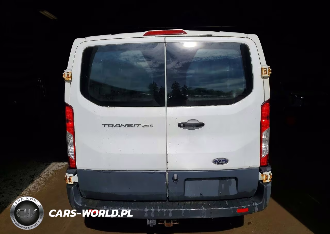 2018 Ford Transit T-250 VIN:1FTYR1YM3JKB16577 - 6