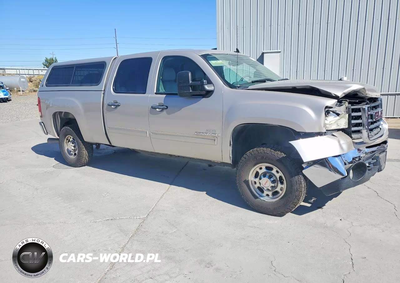 2007 GMC Sierra K2500 Heavy Duty VIN:1GTHK23617F561677 - 4