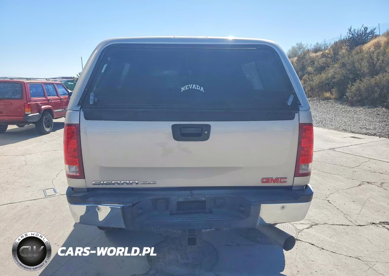 2007 GMC Sierra K2500 Heavy Duty VIN:1GTHK23617F561677 - 6
