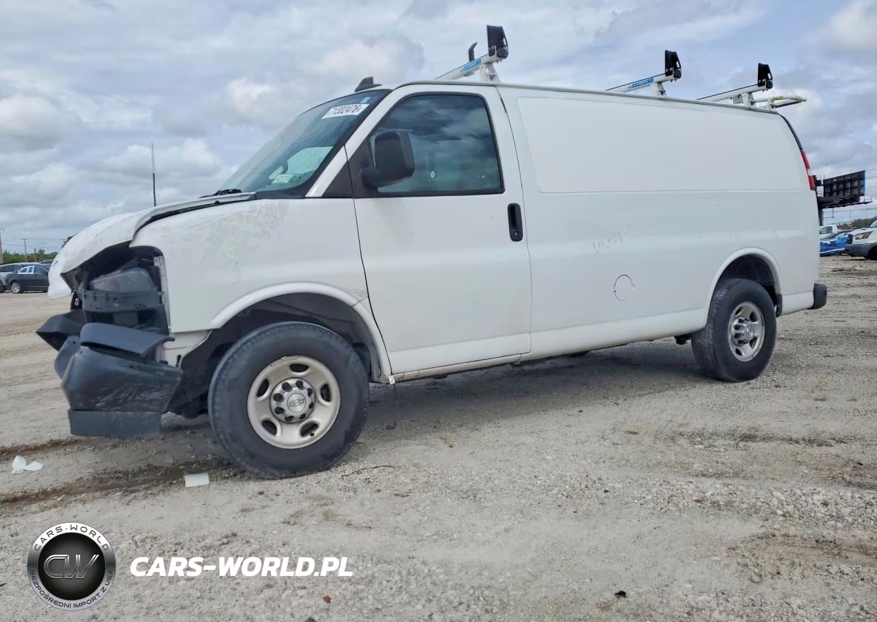 2021 Chevrolet Express G2500 VIN:1GCWGAFP0M1236325 - 1