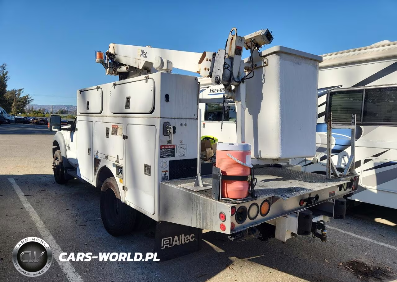 2013 Ford F450 Super Duty Bucket Truck VIN:1FDUF4GT6DEB88759 - 2