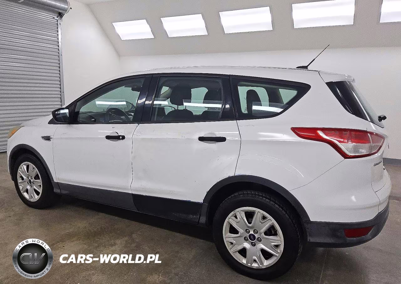 2015 Ford Escape S VIN:1FMCU0F73FUB82909 - 2