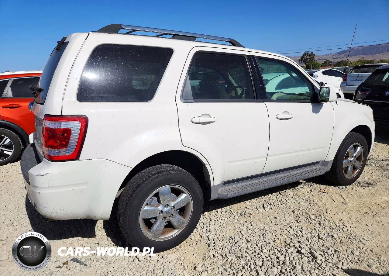 2011 Ford Escape Limited VIN:1FMCU9E79BKB39509 - 3