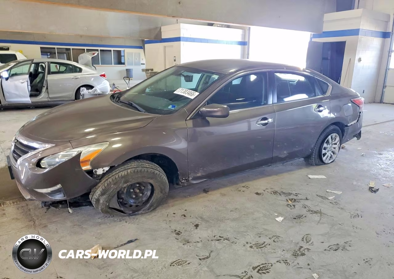 2015 Nissan Altima 2.5 S – zdjęcie 1 z 12