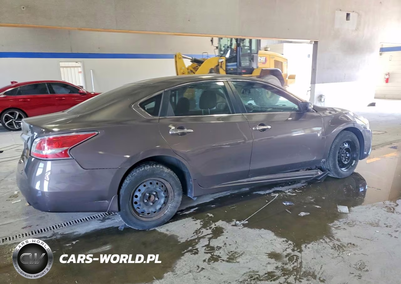 2015 Nissan Altima 2.5 S VIN:1N4AL3AP9FN369577 - 3