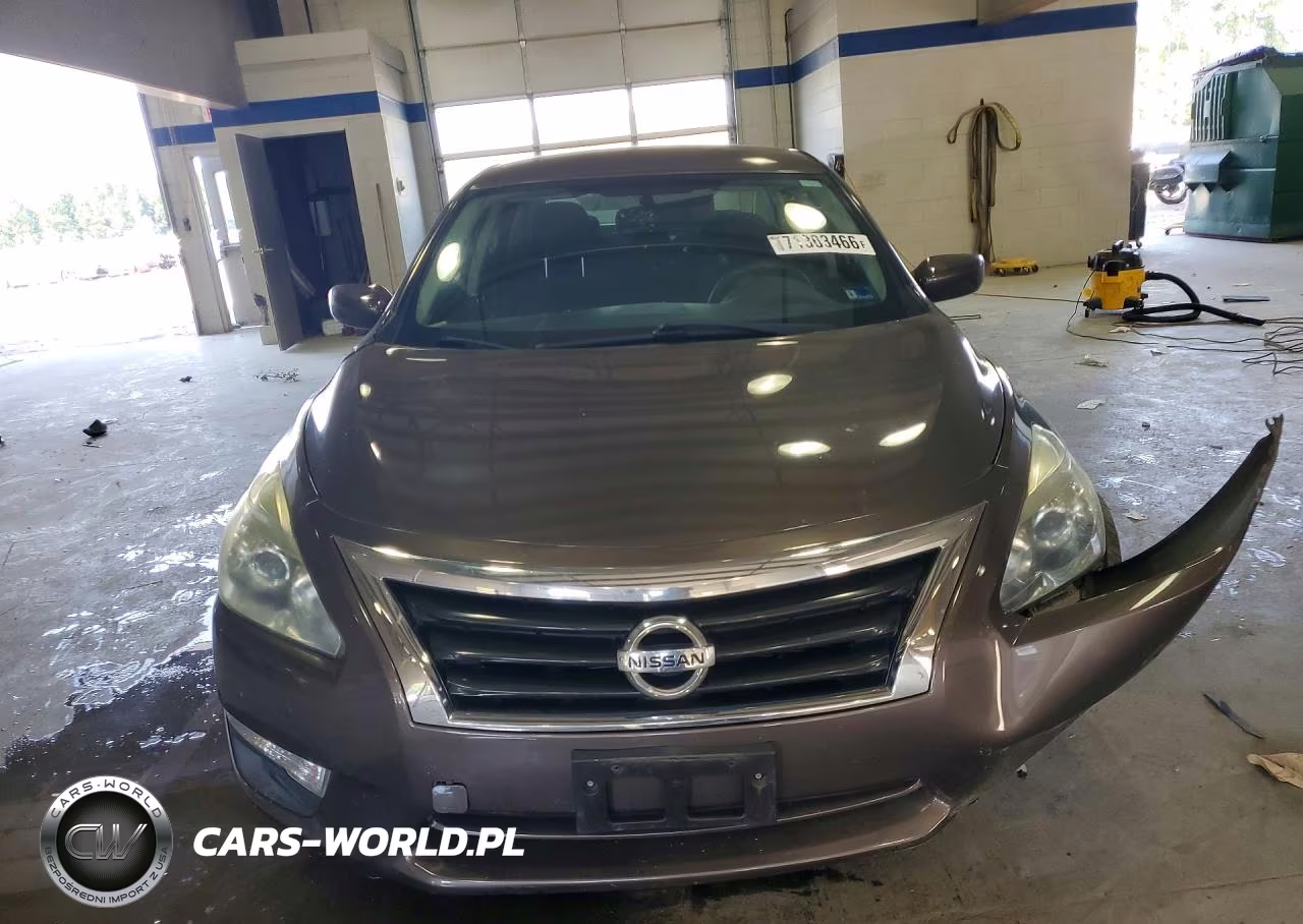 2015 Nissan Altima 2.5 S VIN:1N4AL3AP9FN369577 - 5