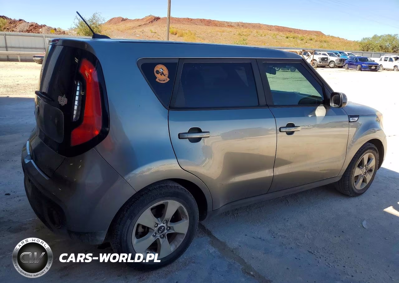 2017 Kia Soul Base VIN:KNDJN2A29H7471262 - 3