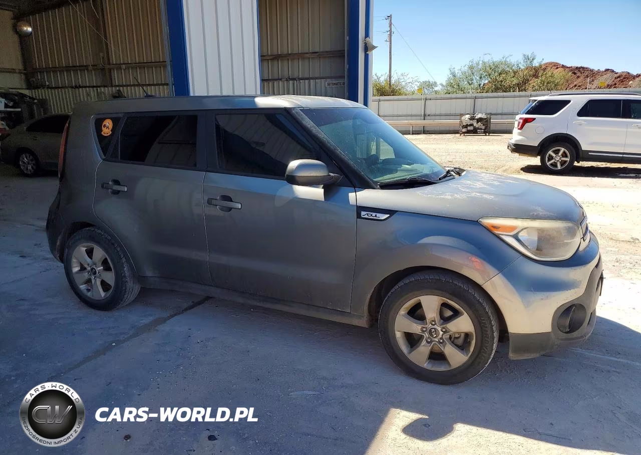 2017 Kia Soul Base VIN:KNDJN2A29H7471262 - 4