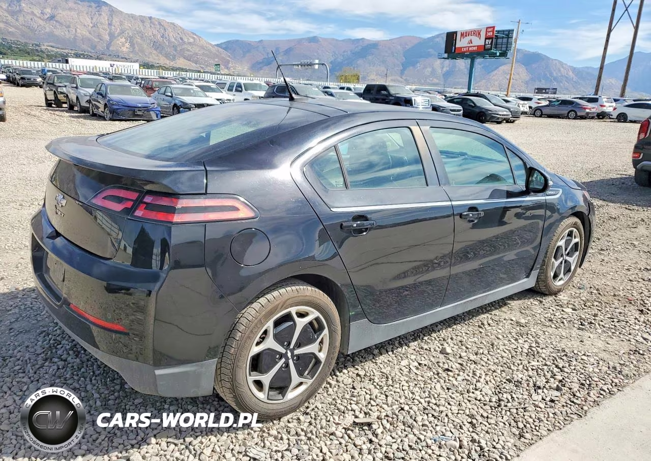 2013 Chevrolet Volt VIN:1G1RH6E42DU104821 - 3