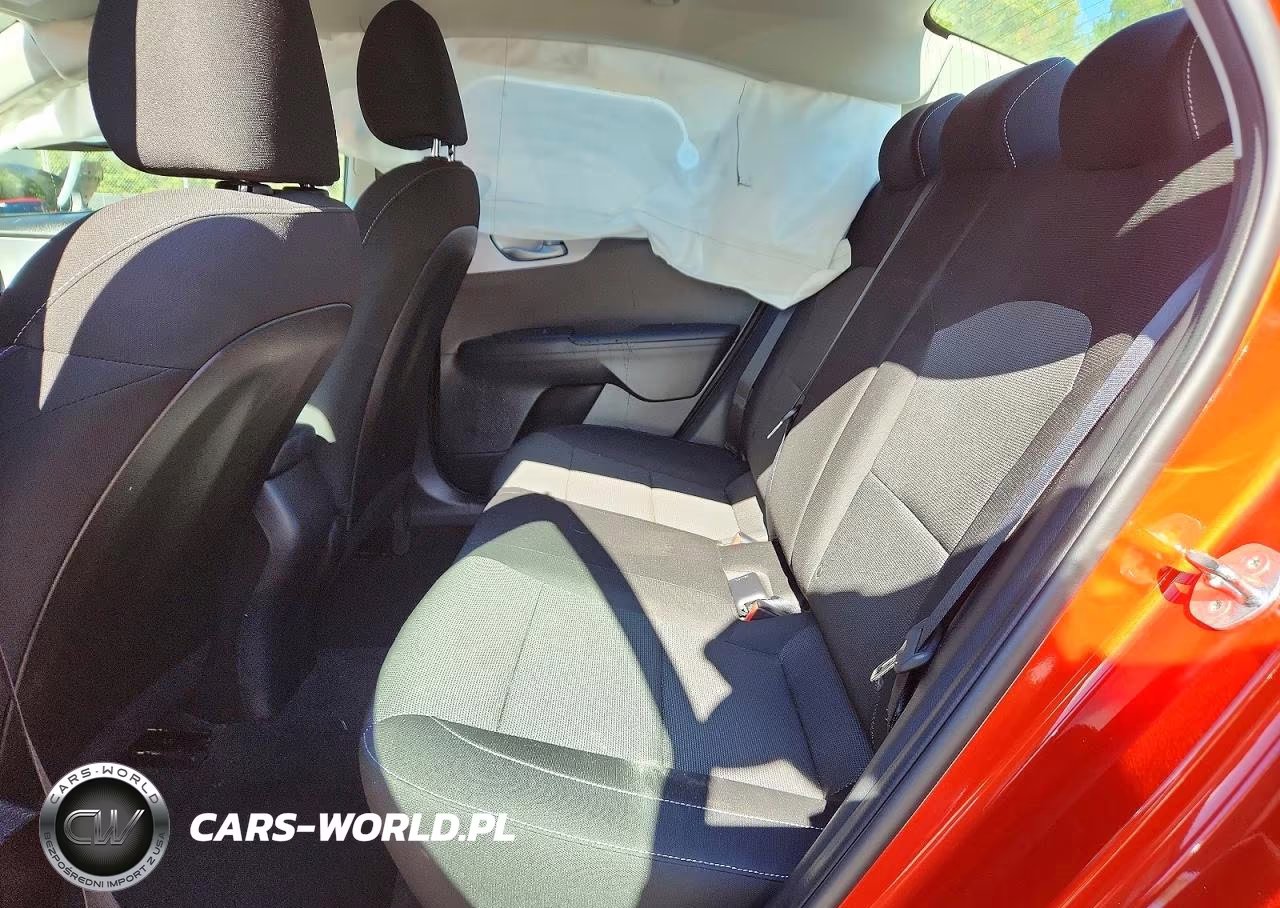 2022 Kia Forte Lxs VIN:3KPF24AD7NE496913 - 10