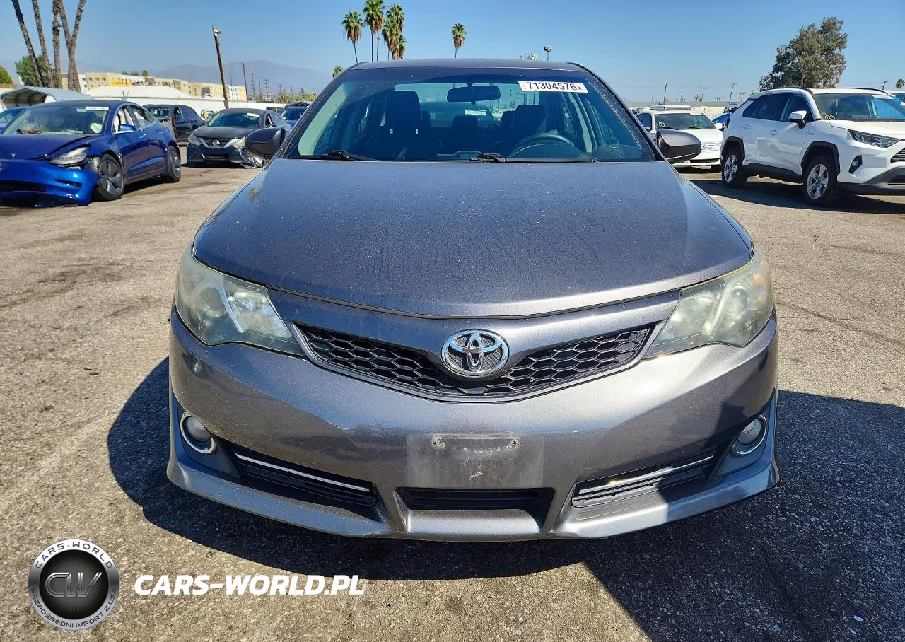 2014 Toyota Camry Se VIN:4T1BF1FK3EU734648 - 5