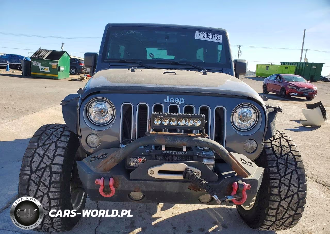 2018 Jeep Wrangler Unlimited Sport VIN:1C4BJWDG1JL831359 - 5