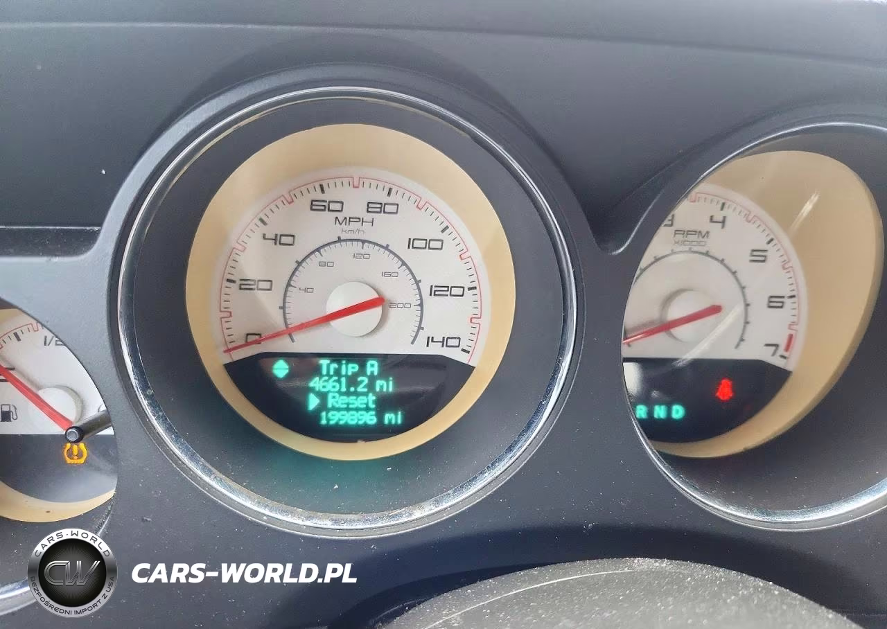 2014 Dodge Challenger Sxt VIN:2C3CDYAG0EH133957 - 9