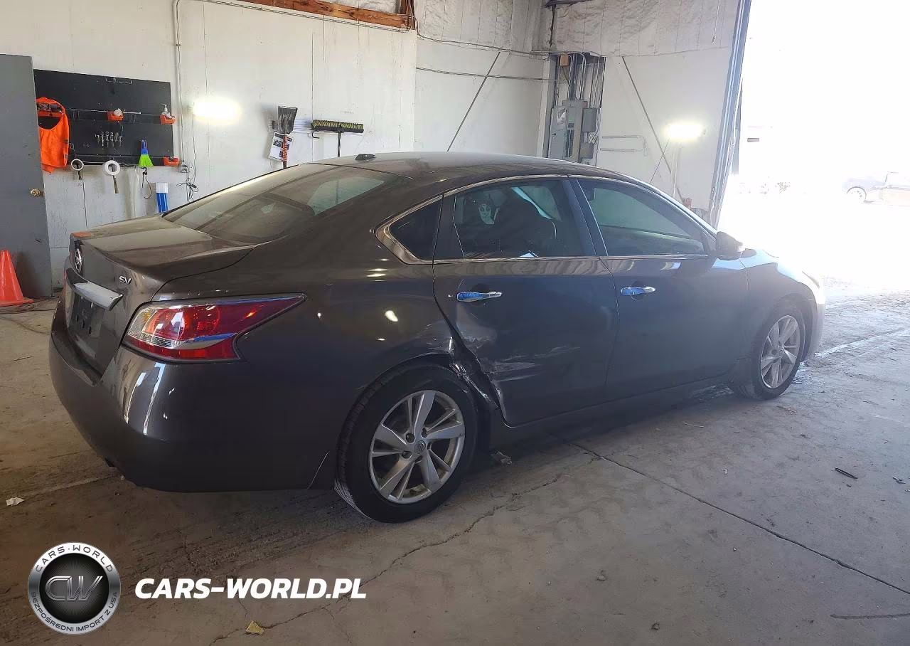 2015 Nissan Altima 2.5 VIN:1N4AL3AP2FC284558 - 3