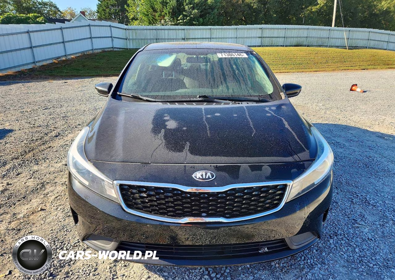 2018 Kia Forte Lx VIN:3KPFK4A75JE280398 - 5