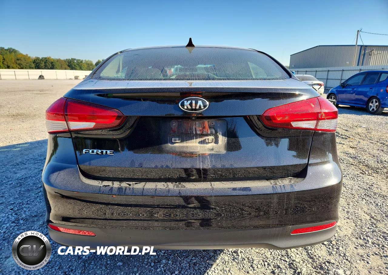 2018 Kia Forte Lx VIN:3KPFK4A75JE280398 - 6