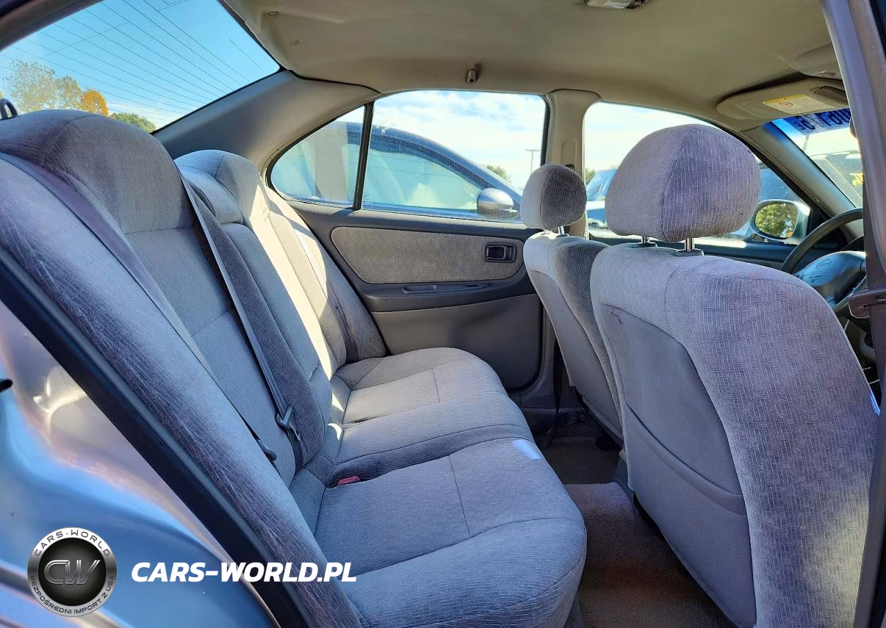 2001 Nissan Altima Xe VIN:1N4DL01D01C105069 - 10