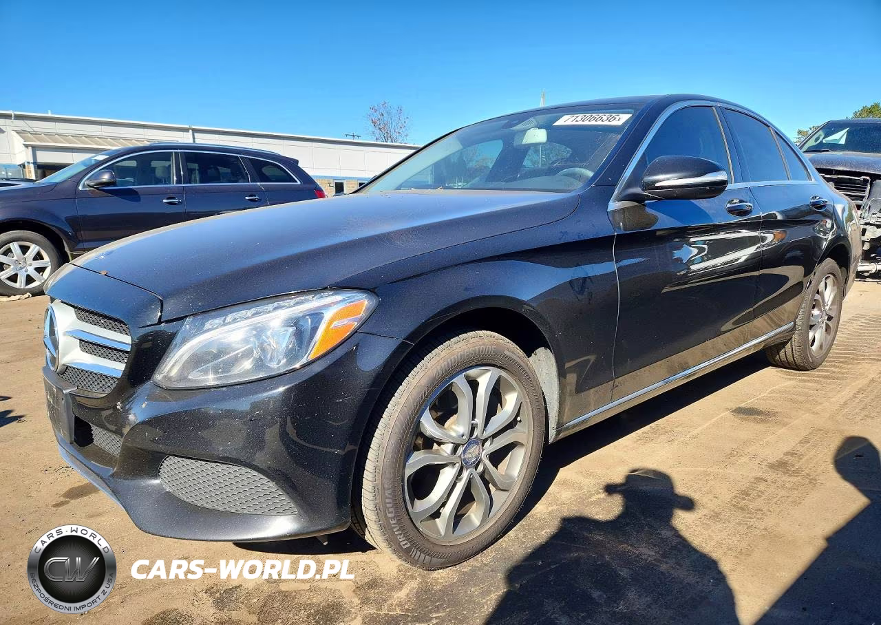2015 Mercedes-Benz C 300 4Matic – zdjęcie 1 z 12