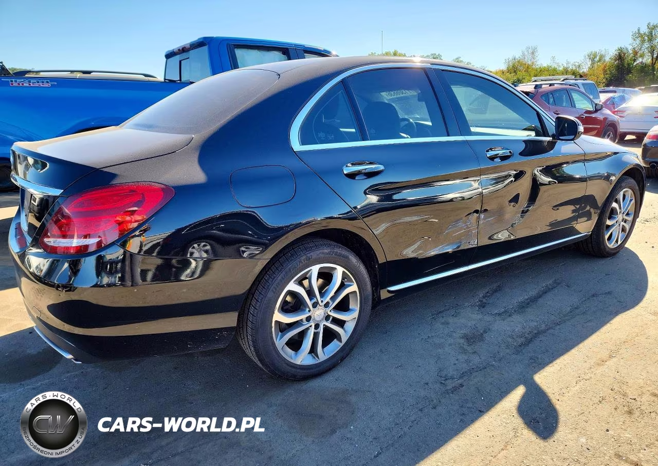 2015 Mercedes-Benz C 300 4Matic VIN:55SWF4KB3FU034991 - 3