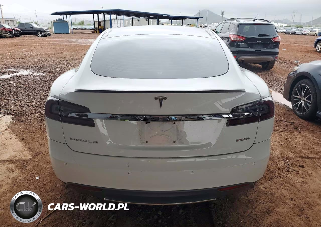 2013 Tesla Model S VIN:5YJSA1DP3DFP22430 - 6