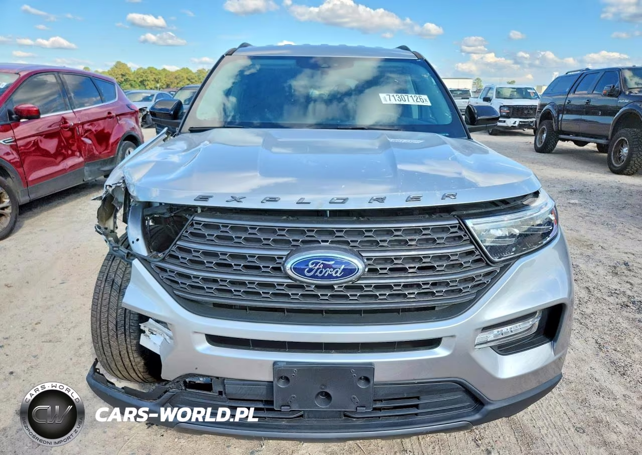 2024 Ford Explorer Xlt VIN:1FMSK7DH7RGA39678 - 5