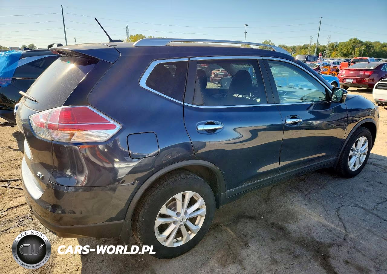 2015 Nissan Rogue S VIN:KNMAT2MT3FP590058 - 3