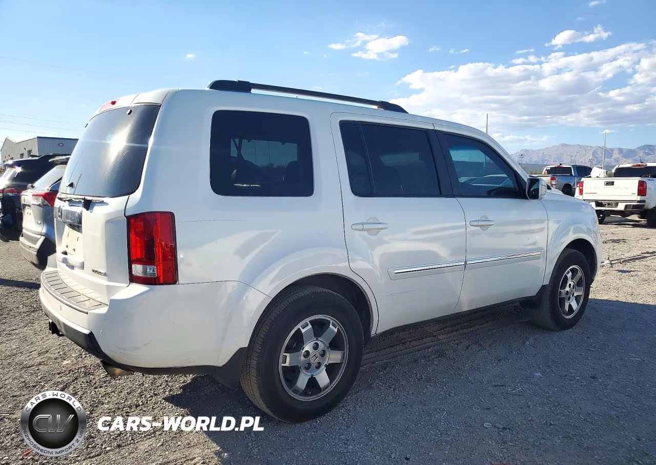 2011 Honda Pilot Touring VIN:5FNYF3H96BB040304 - 3