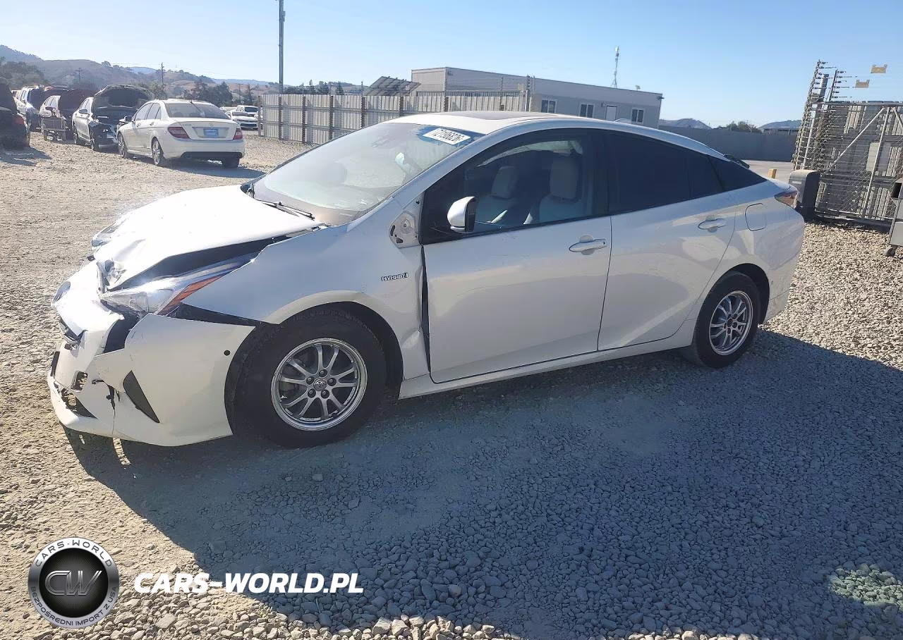 2016 Toyota Prius Four