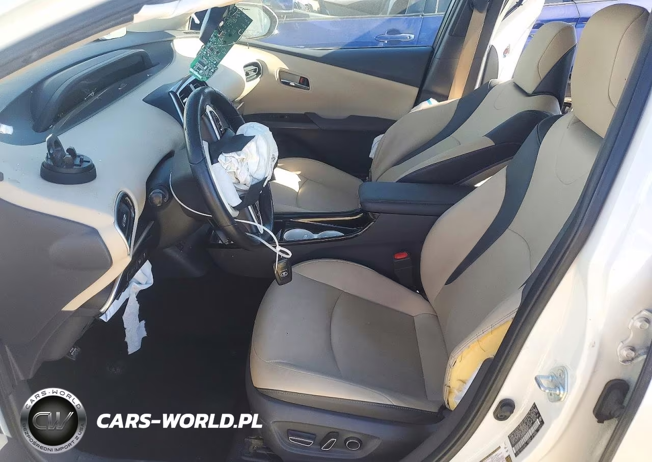 2016 Toyota Prius Four VIN:JTDKARFU7G3017892 - 7