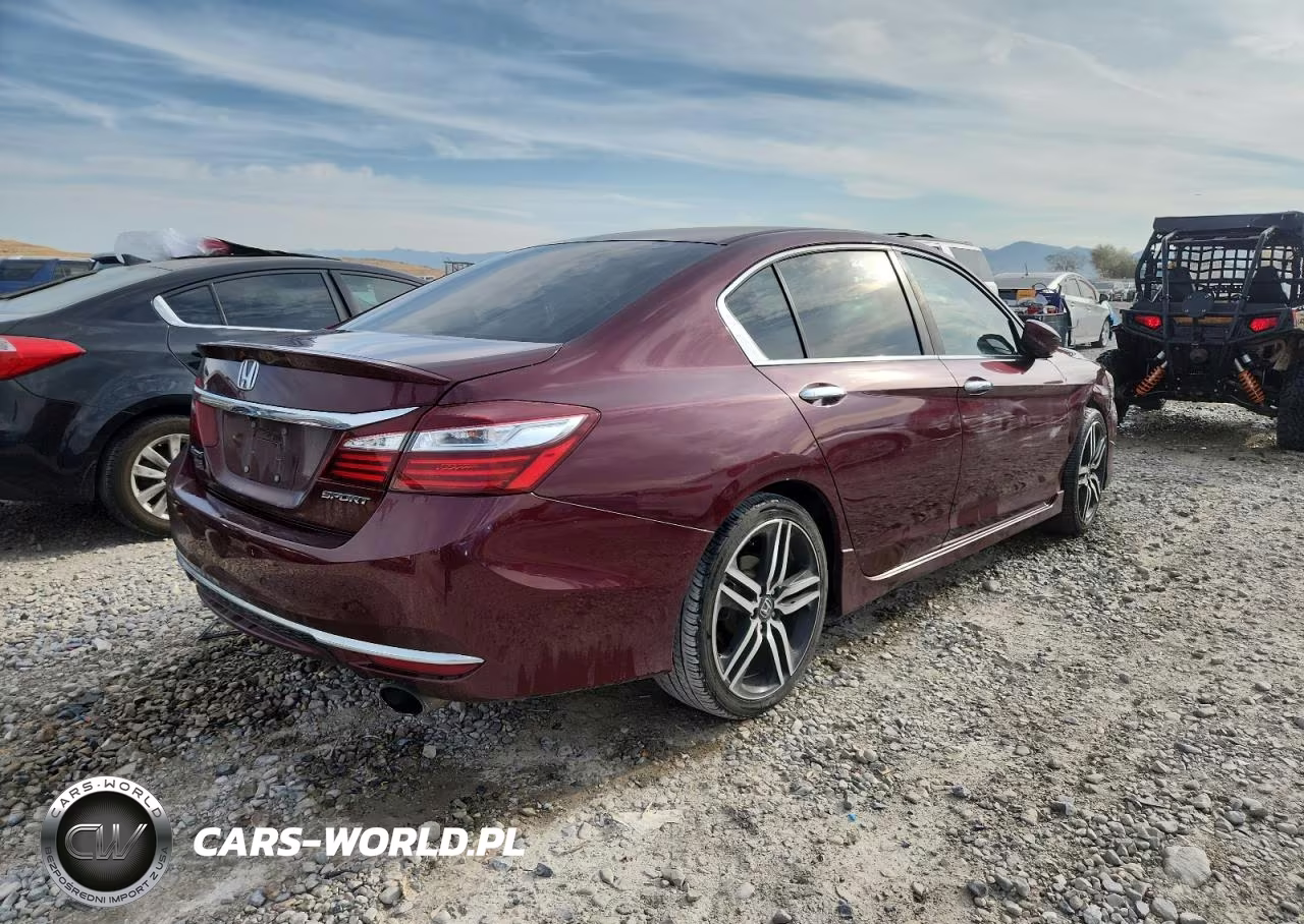 2016 Honda Accord Sport VIN:1HGCR2F5XGA192227 - 3