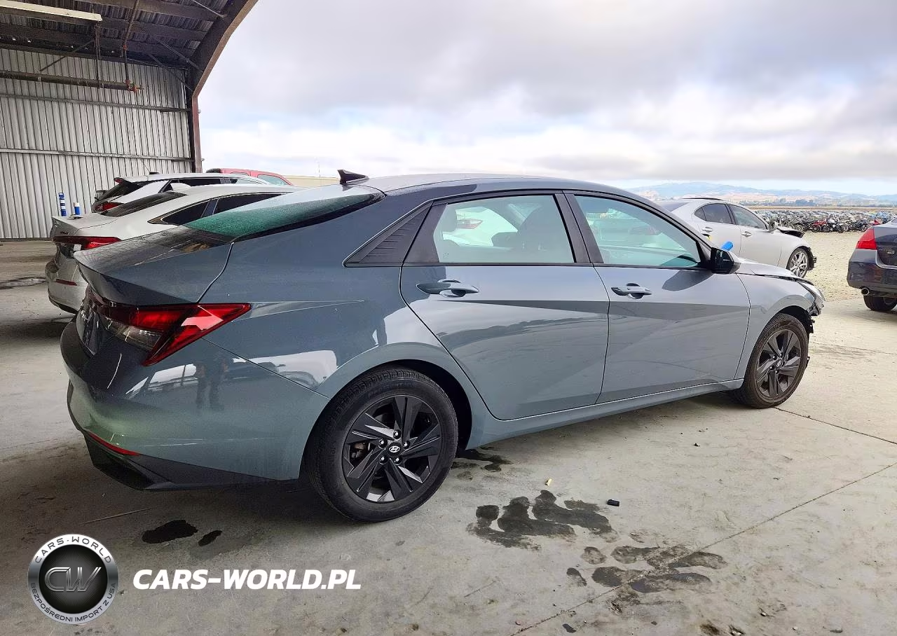 2021 Hyundai Elantra Sel VIN:KMHLS4AG7MU193686 - 3