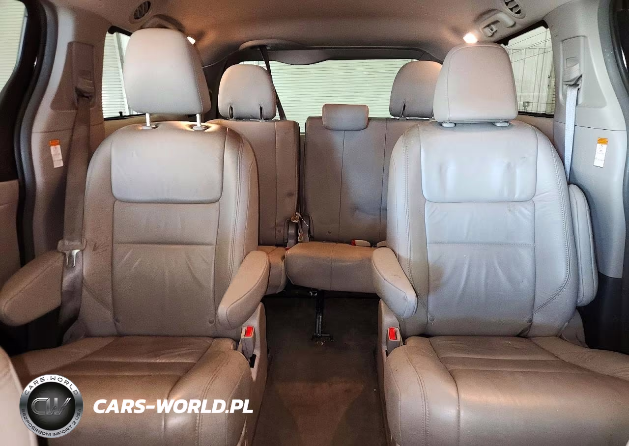 2016 Toyota Sienna Xle 7-Passenger VIN:5TDDK3DC5GS133006 - 10