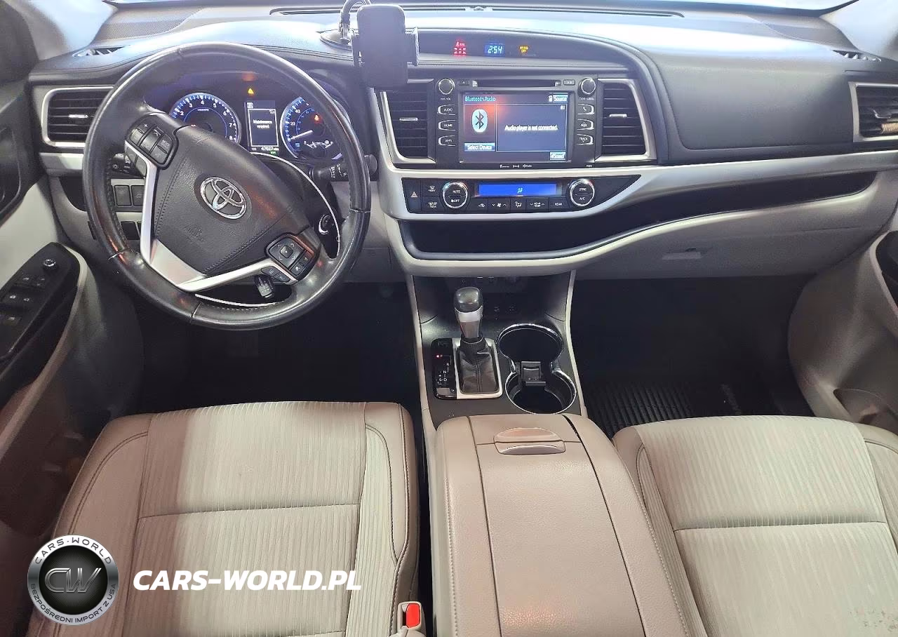 2019 Toyota Highlander Le Plus VIN:5TDBZRFH7KS922457 - 8
