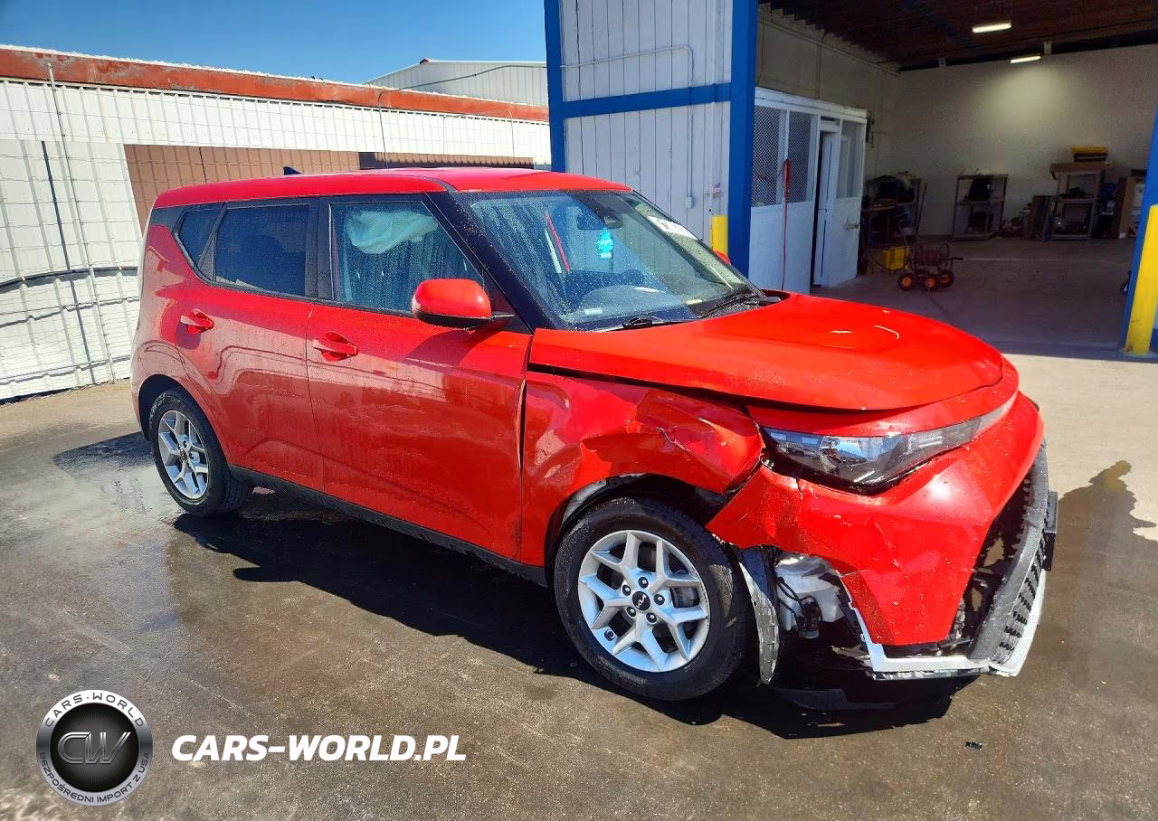 2023 Kia Soul Lx VIN:KNDJ23AU6P7196903 - 4