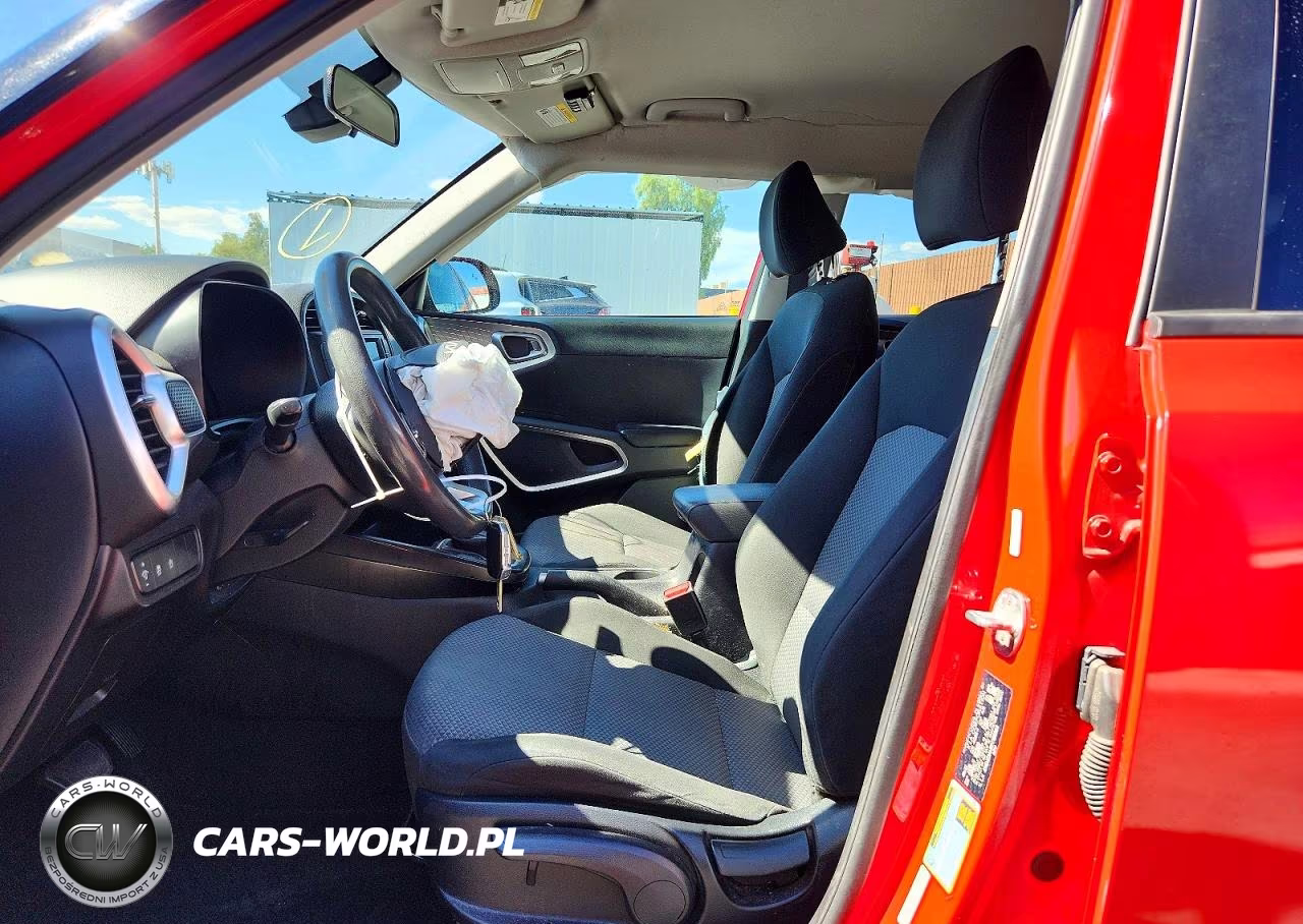 2023 Kia Soul Lx VIN:KNDJ23AU6P7196903 - 7