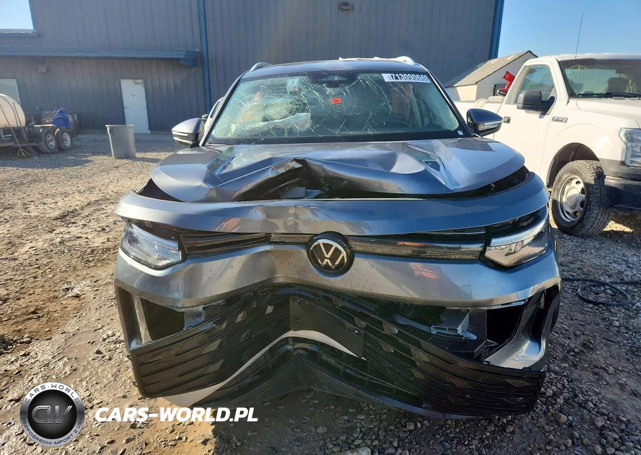 2026 Volkswagen Tiguan Se VIN:3VVFR7RM5TM011562 - 5