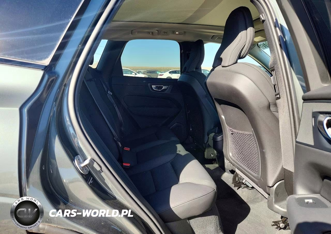 2026 Volvo Xc60 Plus VIN:YV4M12RC9T1487976 - 11