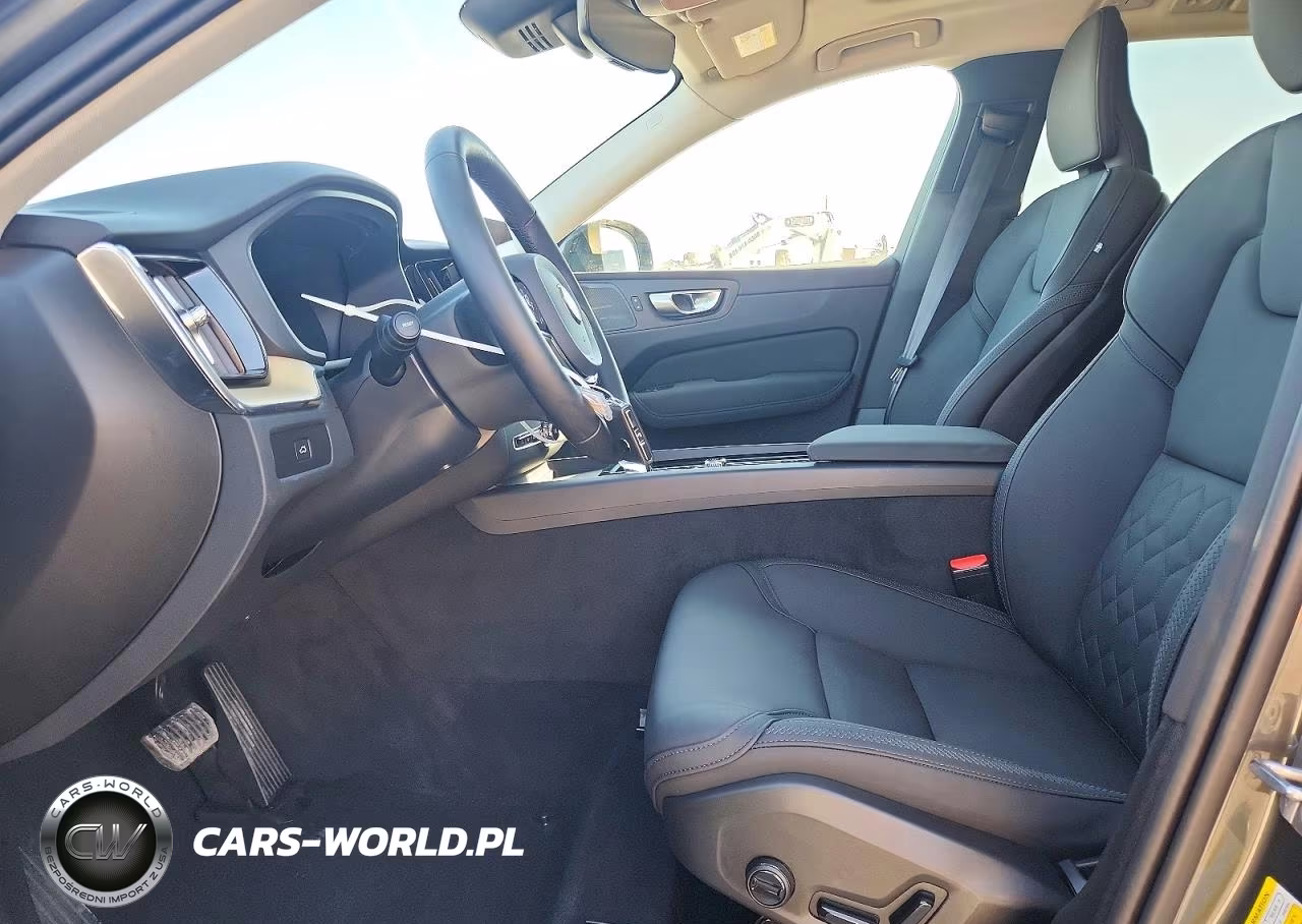 2026 Volvo Xc60 Plus VIN:YV4M12RC9T1487976 - 7