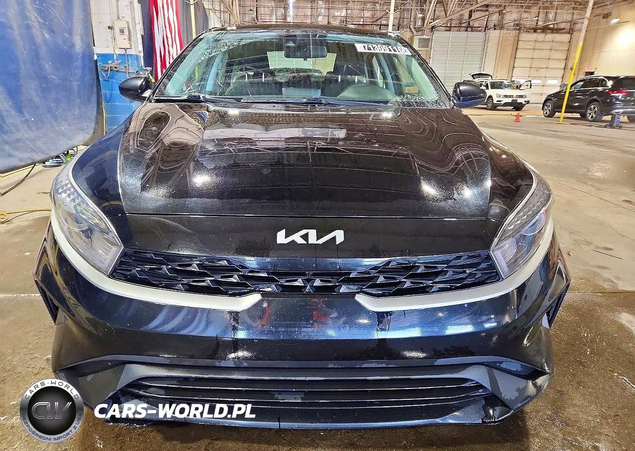 2023 Kia Forte Lxs VIN:3KPF24AD7PE581317 - 5