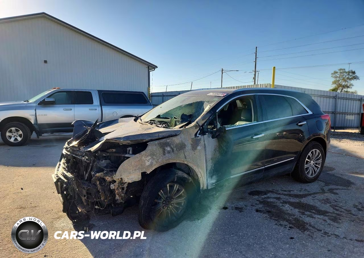 2018 Cadillac Xt5 Luxury VIN:1GYKNDRS5JZ126528 - 1