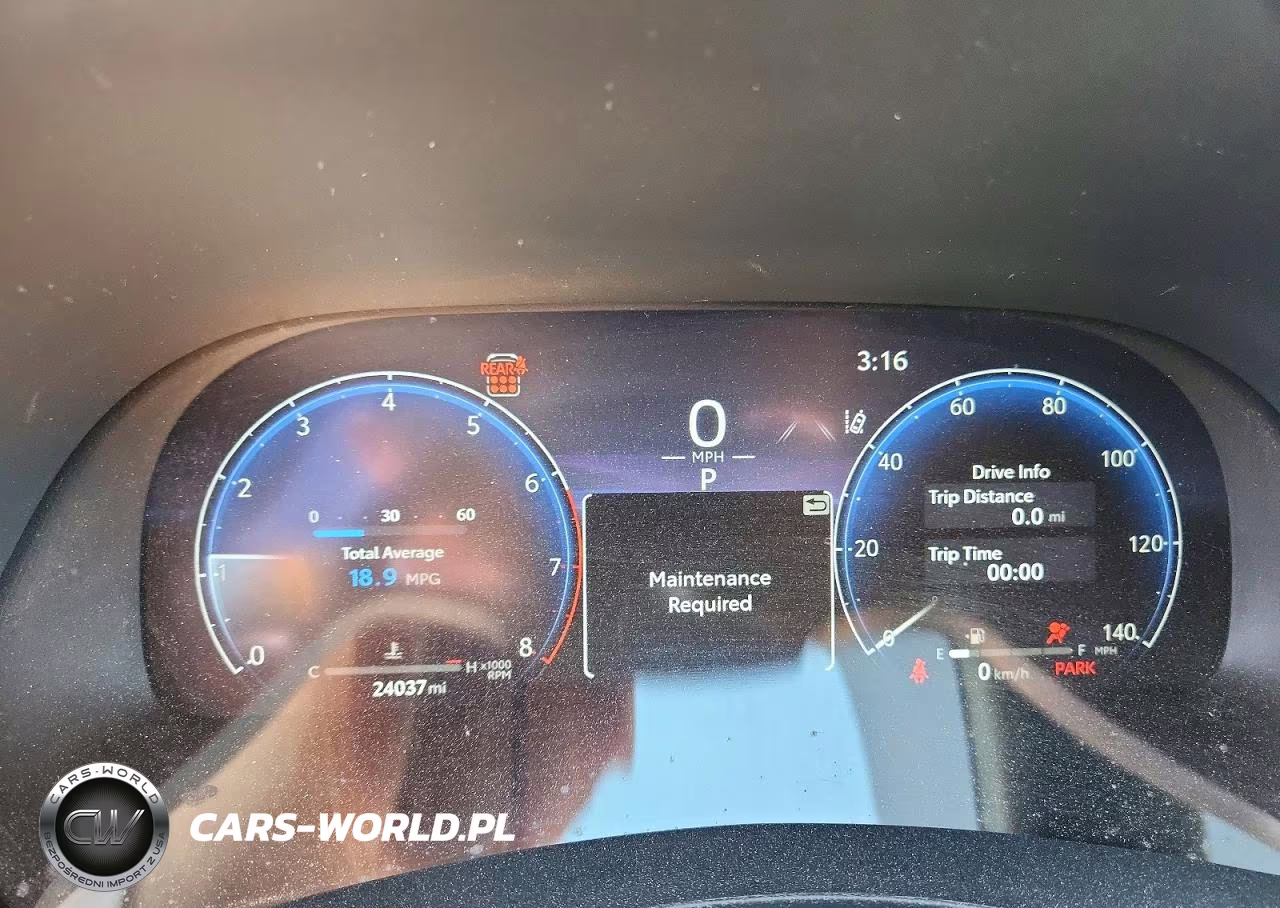 2023 Toyota Highlander Limited VIN:5TDKDRBH6PS520053 - 9