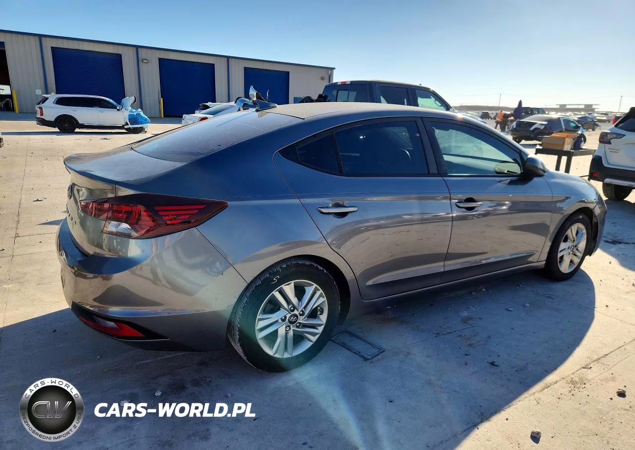 2020 Hyundai Elantra Sel VIN:5NPD84LF4LH516323 - 3