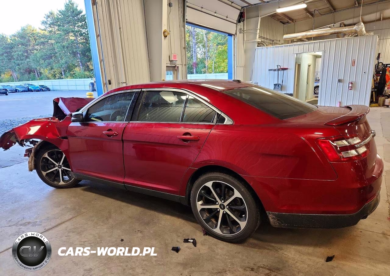 2016 Ford Taurus Sho VIN:1FAHP2KT4GG141629 - 2