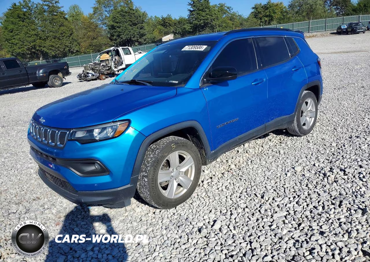 2022 Jeep Compass Latitude VIN:3C4NJCBB8NT182740 - 1