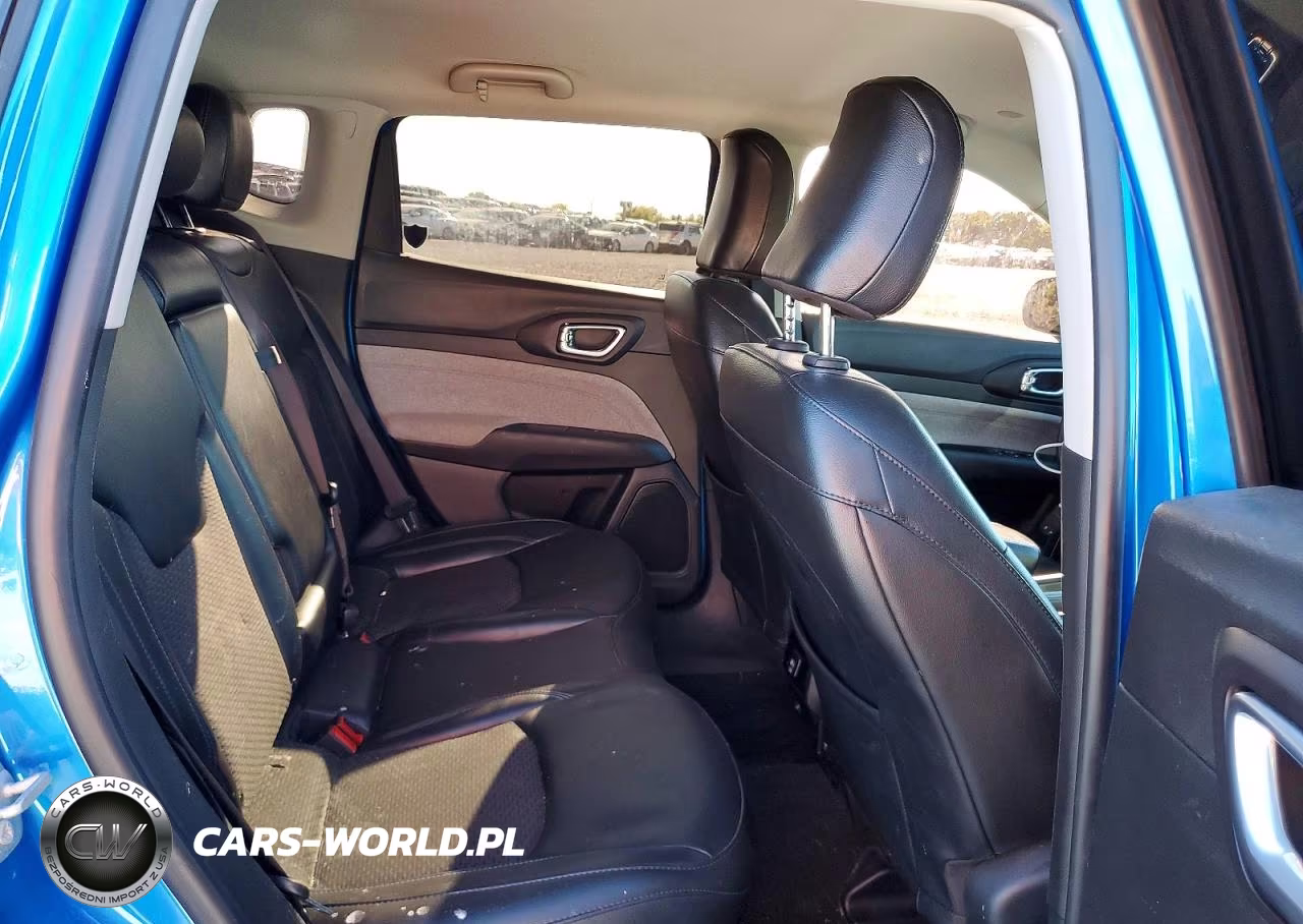 2022 Jeep Compass Latitude VIN:3C4NJCBB8NT182740 - 11