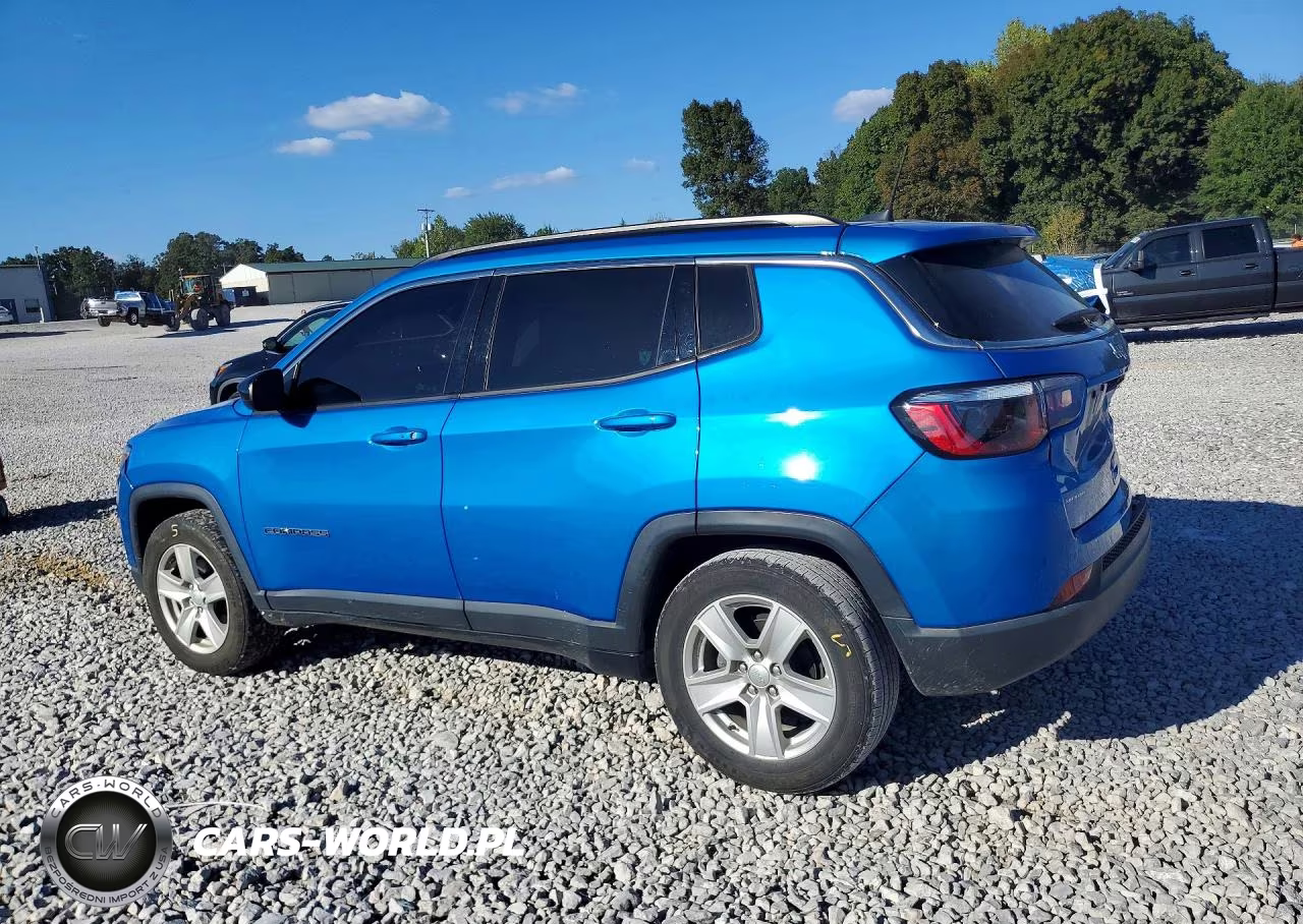 2022 Jeep Compass Latitude VIN:3C4NJCBB8NT182740 - 2