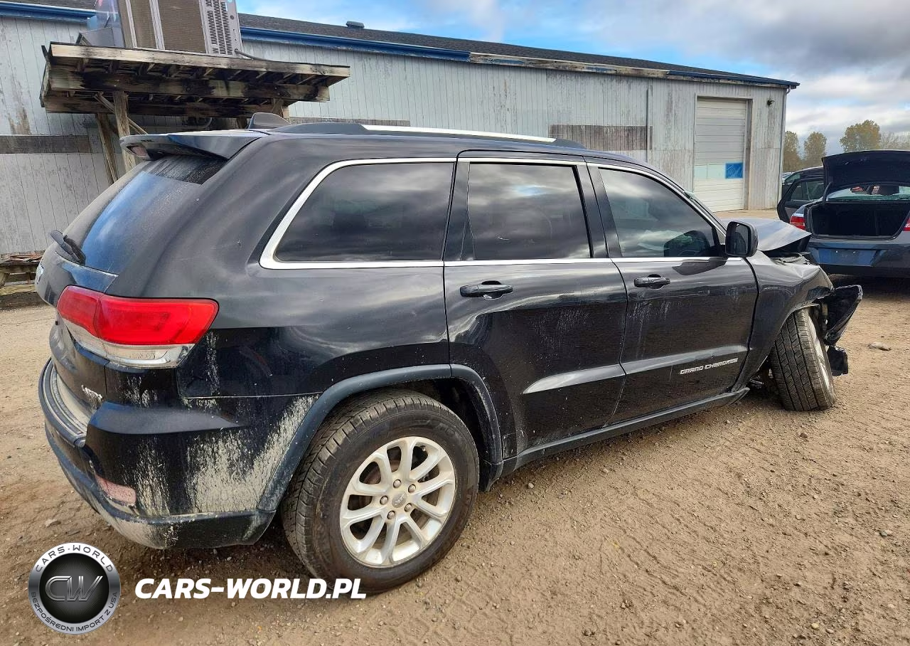 2016 Jeep Grand Cherokee Laredo VIN:1C4RJFAG2GC344070 - 3
